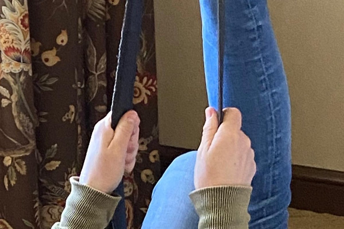 A belt, close